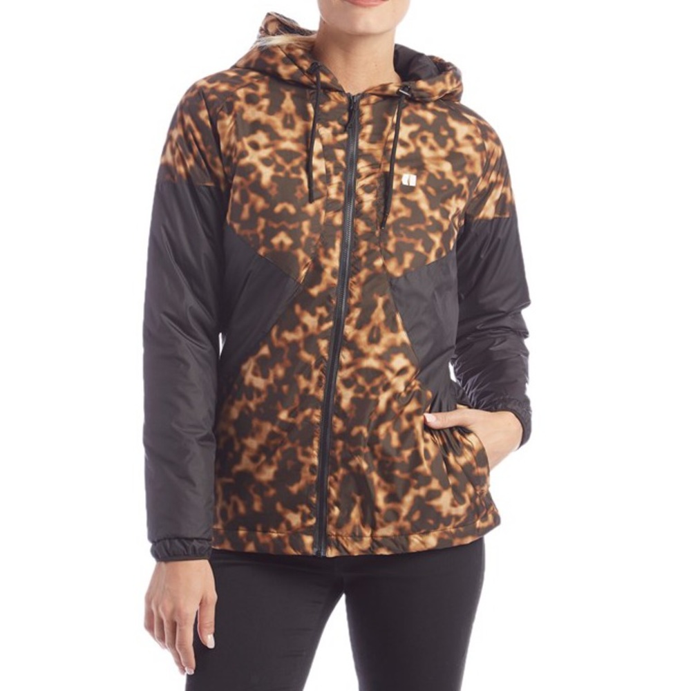 Armada Women’s Puffer Jacket - Animal print